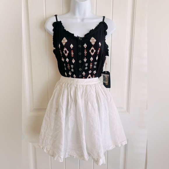 Shyanne Boho Sparkle Embroidery Flowy Summer Tank Sz Small - Picture 2 of 7